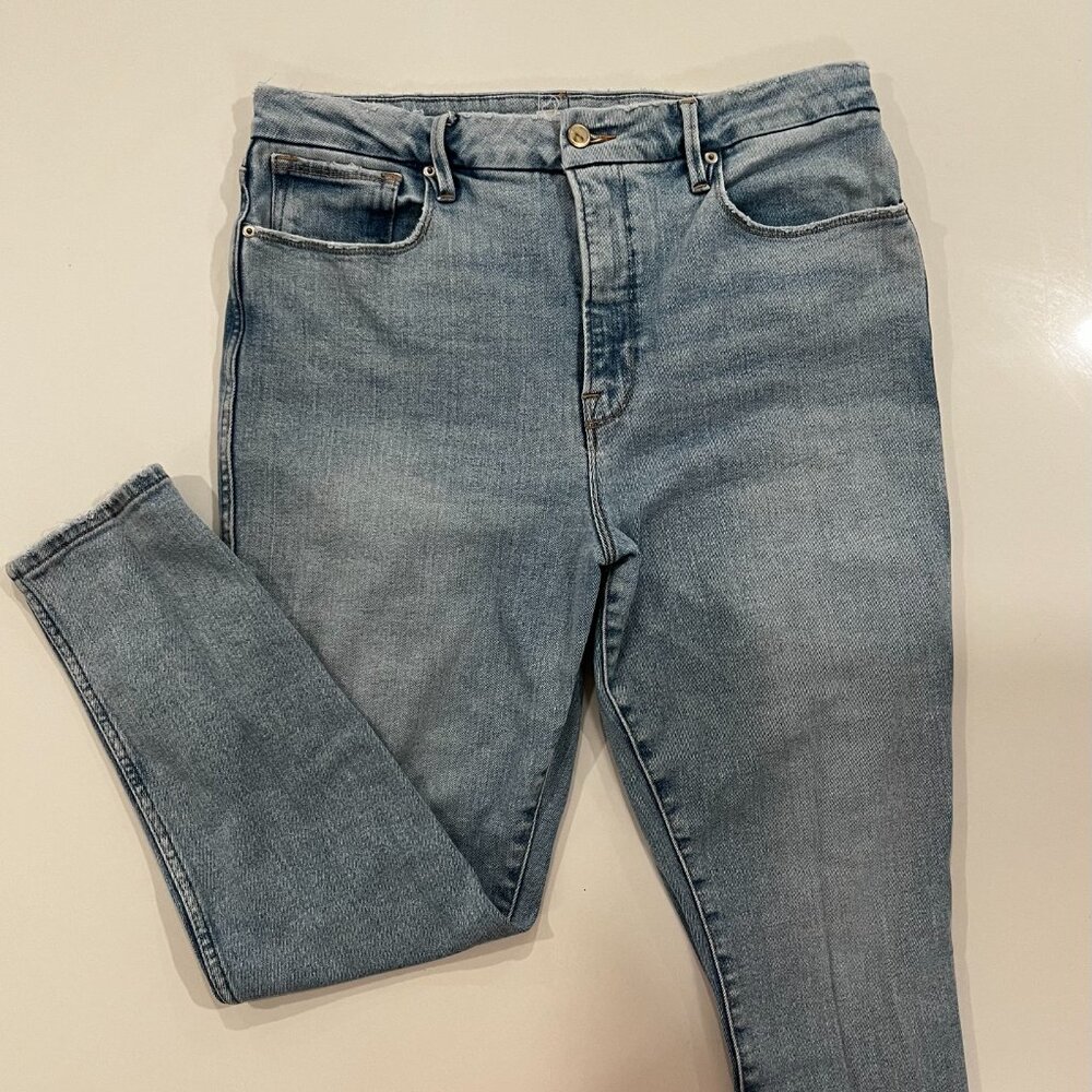 Good American High-Waisted Light Wash Distressed Cropped Jeans Womens Size 14